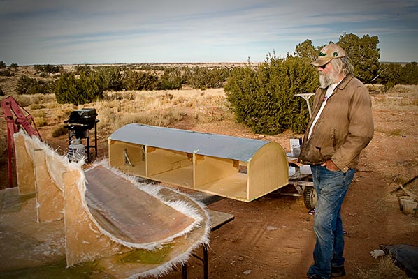 Vertical wind vane, mold, water pump, DIY